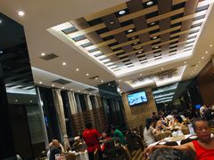 等位区-稻香酒家·33年老字号·港式粤菜(富邦中心店)