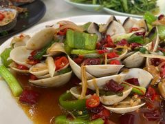 -覃记海鲜美食餐厅