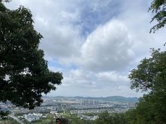 -灵岩山风景区