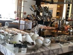 -上海漕河泾万丽酒店