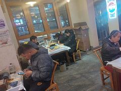 -霄汉牛三鲜湖北砂锅菜(万松园2店)
