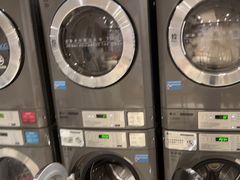 -汉庭优佳(上海恒隆广场南京西路地铁站店)