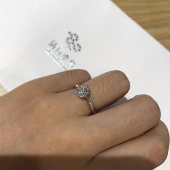 -Zbird钻石小鸟·钻戒婚戒定制高端珠宝私人定制中心