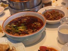 -红樱桃·欢乐餐厅(太原里店)