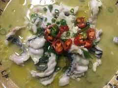 酸菜鱼-叶派龙虾•招牌香辣蟹·海鲜(中海国际店)