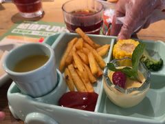 -豪客来牛排(人民东路店)