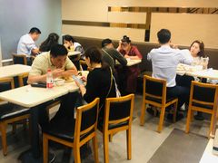 大堂-老头盖浇饭(南京新街口明瓦廊宏光酒店店)