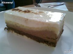 摩卡榛子蛋糕-榖屋house of flour(张江首店)