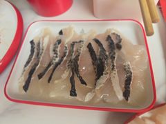 -毛辣果·贵州红酸汤牛肉火锅(西单店)