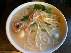 -滇釜火锅·能喝汤的火锅(车公庄店)