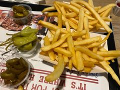 -The Habit Burger Grill 哈比特汉堡(复兴soho店)