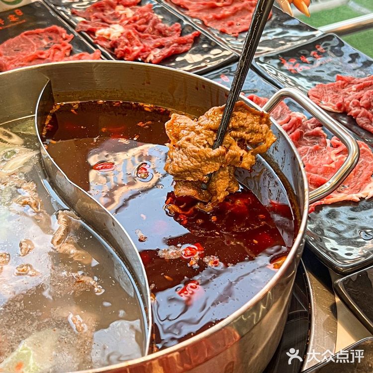 南京新街口📍不限量畅吃的鲜牛肉自助火锅