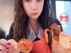 -肥肥虾庄·金牌油焖大虾(汉街SKP店)