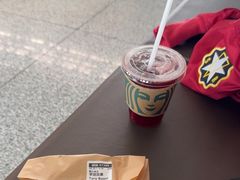 -星巴克(天津滨海国际机场1店)