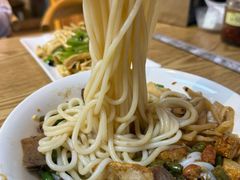 -牛八宝桂林米粉(八里庄店)