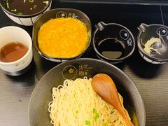 井梅蟹粉面-贡梅老面馆·蟹粉面·无锡特色小吃(南长街主推店)