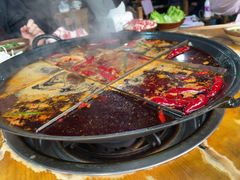 -正南齊北重庆老火锅(光华村直营店)