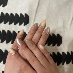 -HUII NAIL绘京美甲美睫会馆