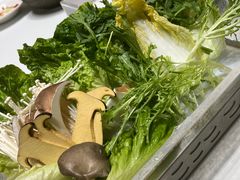 -红鼎豆捞·非遗鲍皇汤火锅(宝丰路店)