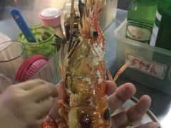 -六合夜市