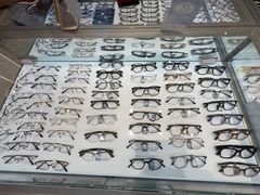 -康利眼镜·蔡司战略合作店(龙泉书房店)