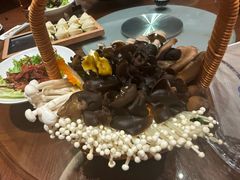 菌菇拼盘-东海怡品海鲜豆捞(星街坊店)
