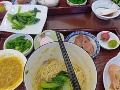 -百年老字号·观振兴蟹黄面·三虾面·苏式面(观前街富仁坊巷店)