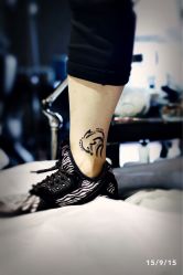 -鳌首刺青纹身 穿孔饰品店