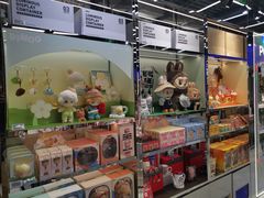 -泡泡玛特POPMART (北京超极合生汇店)