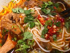 -百春原湖南牛肉粉(百联世纪店)