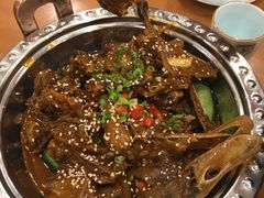 -丹江口渔村·湘味厨房(桃园店)