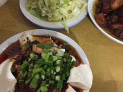 -十一街苍蝇馆子转经消江湖菜(九眼桥十一街店)