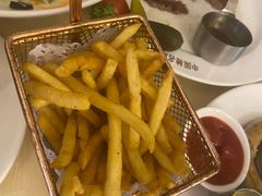 -华梅西餐厅(哈尔滨中央大街店)