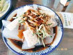 -壹阁胡羊焖饼(特色小吃街店)
