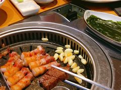 烤五花肉-黄金牧场(明洞总店)