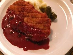 -羽深肉铺 Steak & Wine