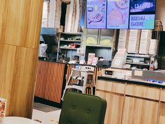 -乐凯撒披萨(汇港购物中心店)