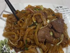 干炒牛河-稻香酒家·34年老字号·港式粤菜(汉街店)