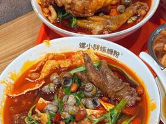 -螺小胖柳州螺蛳粉(钟楼总店)