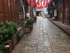 -隔壁老王·家常云南菜(花巷店)
