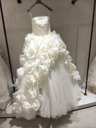 -城市花园婚纱摄影