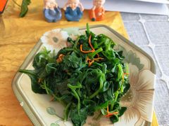 -天天向上素食餐厅(五台山店)