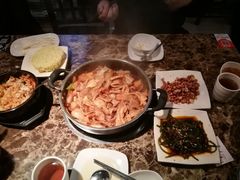 -猪啊牛呀羊啊铜盘烤肉(正大广场店)