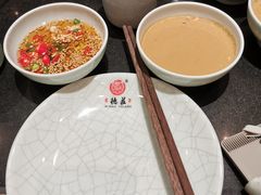 -重庆德庄火锅(体育中心店)