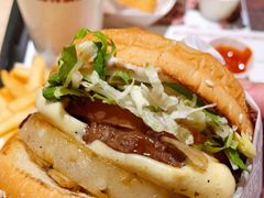 -The Habit Burger Grill 哈比特汉堡(复兴soho店)