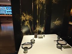 -八府香鸭·啫啫煲(华山路店)