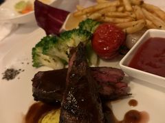 牛腹心肉-WOLFGANG PUCK KITCHEN & BAR(迪士尼小镇店)