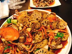 -臻鲜燕海鲜融合餐厅(金陵style店)
