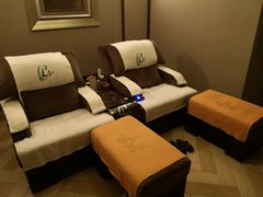 -汤泉良子·沐足·颂钵疗愈·SPA(珠江新城店)