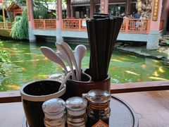 -香麒园·过桥米线·南湖雅宴